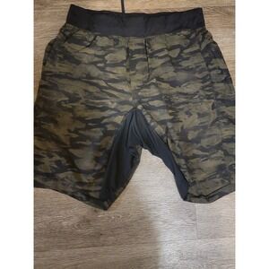 Lululemon T.H.E. Shorts Luxtreme Liner 9" Bricollage Military Green Black Mens M